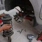 Tanda Tanda Shockbreaker Mobil Sudah Mati Jangan Abaikan Demi Keamanan Dan Kenyamanan Berkendara Anda